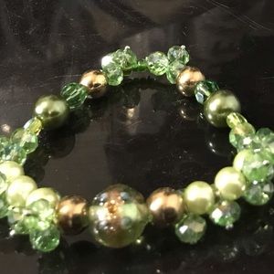 Beautiful Green and Gold Bracelet
